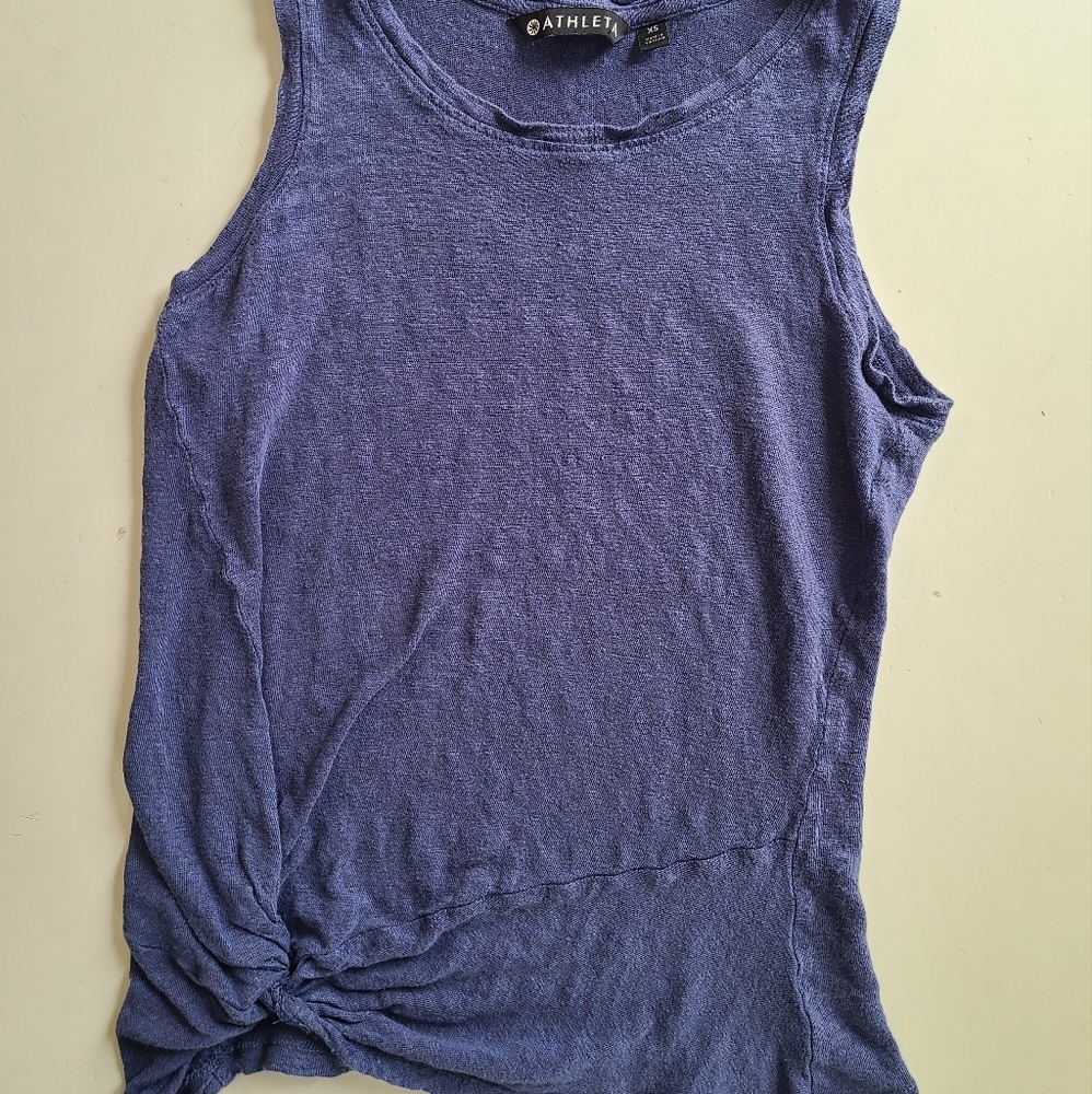 3/$15 Athleta Zephyr Tank